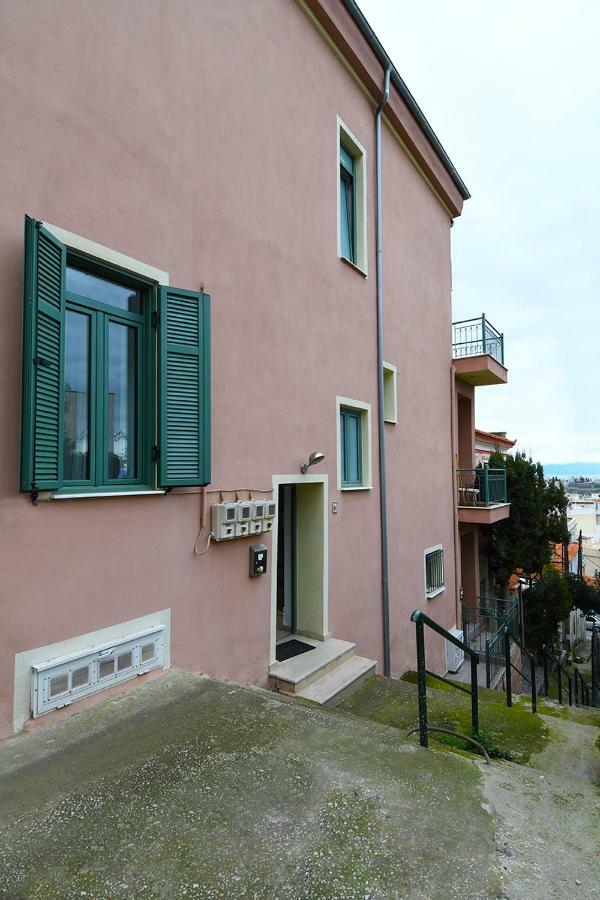 Sofokleous Apartment Kavala Buitenkant foto